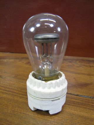 Vintage General Electric Ne - 40 Neon Glow Lamp Bulb.  Rare.
