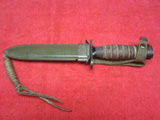 Us Wwii/korea Leather Handle Imperial M1 - Carbine Bayonet W/scabbard