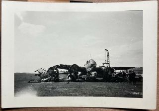Orig Ww Ii German Photo Luftwaffe Junkers Ju88 Captured Airbase