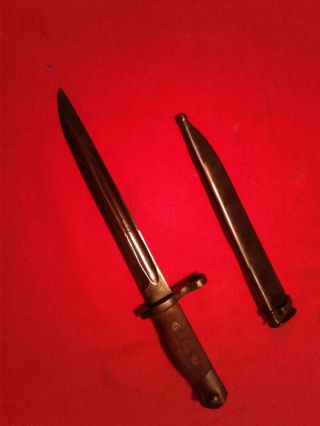 Wwii Japanese Type 100 Paratrooper Bayonet With Scabbard