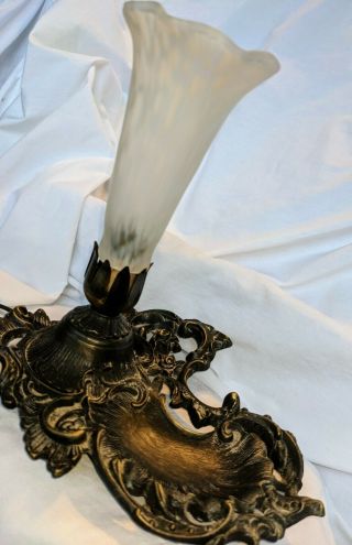 Vintage L&l Wmc Meyda Tiffany Table Lamp Blown Shade Cast Metal Vanity Tray Nr