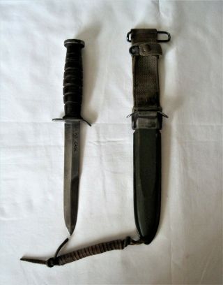 Vintage Wwii Us M3 Case Trench Fighting Knife & B.  M.  Co.  M8 Scabbard -