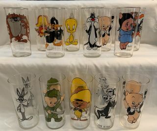 Vintage Set Of 12 Different,  1,  1973 Warner Brothers Pepsi Looney Tunes Glasses