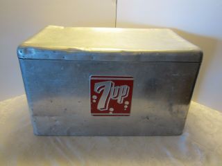 Vintage 7 Up Cronstroms Ice Chest Cooler Alcoa Aluminum Mid - Century Retro 1950’s