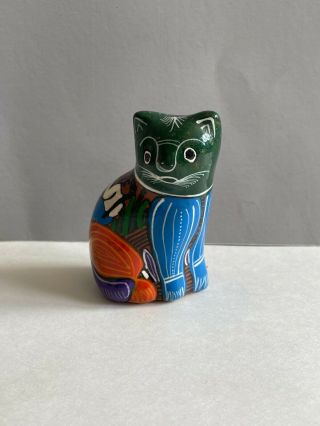 Folk Art 3.  5 " Mexican Hand Painted Terra Cotta Clay Pottery Cat Figurine
