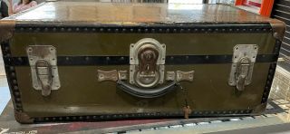 WWII U.  S.  Steamer Trunk/Foot Locker.  With Keys 2