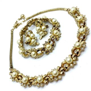 Vintage Crown Trifari Gold Tone Pearl Rhinestone Set Necklace Earrings Bracelet