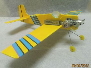Vintage Control Line U/c Model Airplane W/ Cs Racing Engine