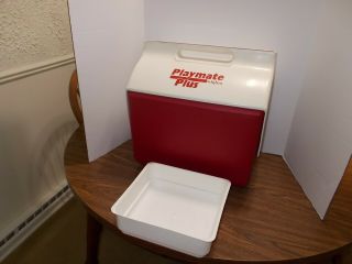 Vintage Igloo Playmate Plus Cooler With Tray & Drain Plug