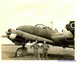 Org.  Photo: Us Troops W/ Captured Luftwaffe Me - 261 Recon Plane (only 3 Built)