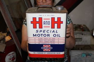 Champlin H & H Special Motor Oil 2 Gallon Metal Can Gas Station Sign