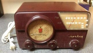 Vintage 1950s Crosley Model 11 - 129 Bakelite Table Top Am Fm Project Tube Radio