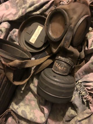 German Wwii Elite Force Unit Marked Gas Mask And Cannister Pre 1945 Vet Piece