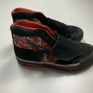 1990’s Vintage Airwalk Vic Skate Shoe Size 4.  5