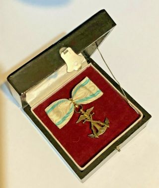 Wwii Japan Imperial Soldies Relief Association Meritorious Member Badge Box