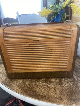 Vintage Philco Model 46350 Wooden Portable Tube Radio.  Is.