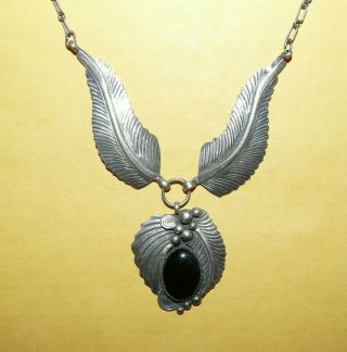 Vtg Old Pawn Native Navajo Sterling Silver W/ Black Onyx Pendant Necklace Signed