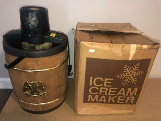 Vintage Electric Wood Bucket 4 Qt Ice Cream Maker Machine Je Porter Model D,  Box