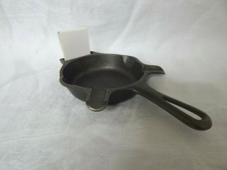 Griswold 570a Cast Iron Mini Skillet Ashtray With Match Holder Erie Pa