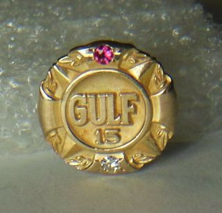 ⛽️vtg.  Gulf Gas/oil Co.  10k Emblem Employee 15 Yr.  Service Award Tie/lapel Pin