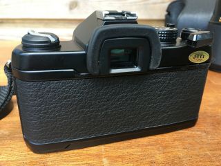 Vintage YASHICA FX - 3 2000 35mm SLR Film Camera & Zoom Lens JAPAN 3
