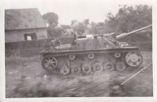 Snapshot Photo 7th Armored Division Ko German Stug Iii Tank Normandy 28