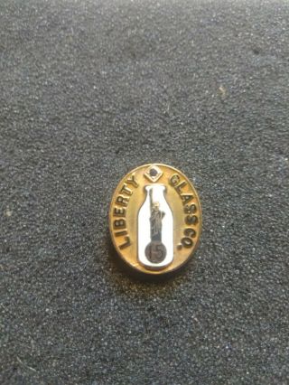 Vintage Liberty Glass 10k 15 Year Service Award Pin.  Weighs 2.  8 Grams