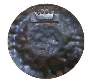 Jan Barboglio Hammered Iron Plate Rustic Crown 7”