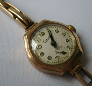 A 9ct Gold Swiss Made Vintage Ladies Watch By Everite In Order.