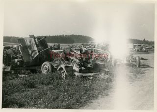 Wwii Photo - Us Captured German Aa Flak / Field Artillery Guns