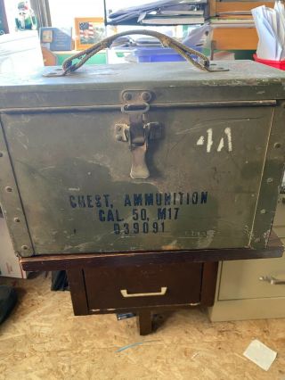 Ww11 Us Army Vintage Ammunition Metal Box 50 Caliber M - 17 - D39091 Canvas Strap