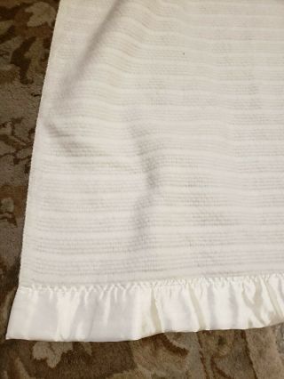 Vintage Satin Trim Acrylic Blanket White 86 x 64 Full Size Made in USA 3