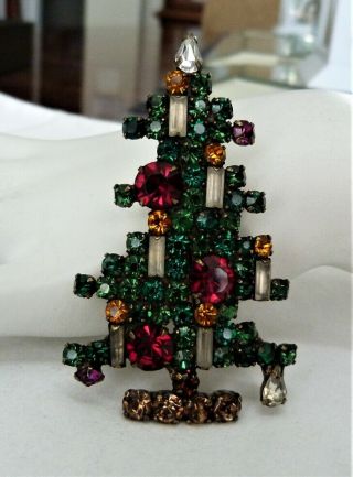2 3/4 " Large Vintage Signed Weiss 6 Candle Multi Rhinestone Christmas Tree Pin
