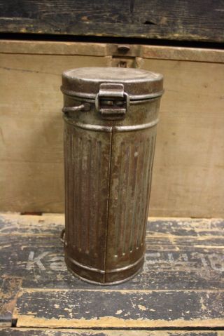 WW2 German Wehrmacht Gas Mask Cannister Container Box Restauration 3