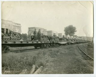 1918 Wwi Photograph Loading Holt Caterpillar Tractors Onto Train