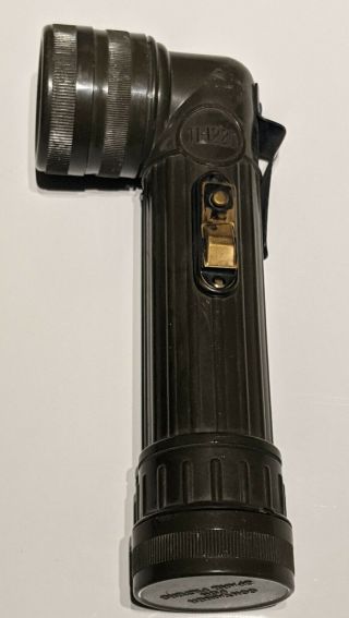 Authentic Vintage Ww2 United States Army Tl - 122 - D Flashlight