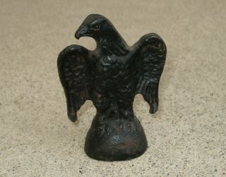 Vintage Black Cast Iron Perched American Eagle Desk Paper Weight 3.  25 "