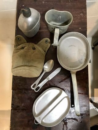Vintage Wwii 1943 1945 Us Military Complete Canteen & Mess Kit Cookware