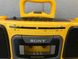 Vintage Sony Sports Boombox CFS - 920 AM/FM Stereo CASSETTE Player 2