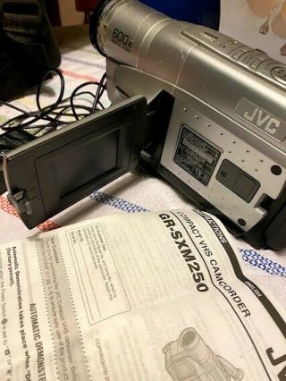 JVC GR - SXM250 VHS - C Analog Camcorder Vintage 3