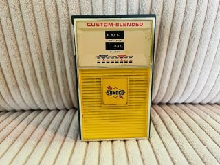 Old Vintage Sunoco Gas Pump Transistor Radio