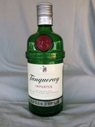 Giant Tanqueray London Dry Gin 14.  5” Glass Liquor Bar Store Display Bottle