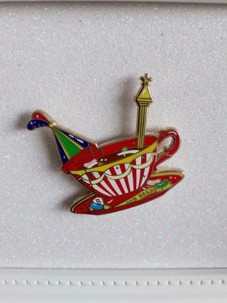 Harry Potter Mad Unicorn Have A Biscuit Potter Teacup Pin - Bertie Botts