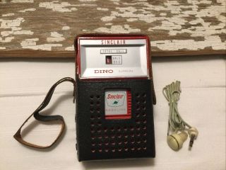 Vintage Sinclair Dino Supreme Red Plastic A M Transistor Radio 600 W/Case - 2