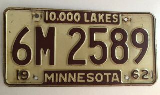 1962 Minnesota Land Of 10,  000 Lakes License Plate