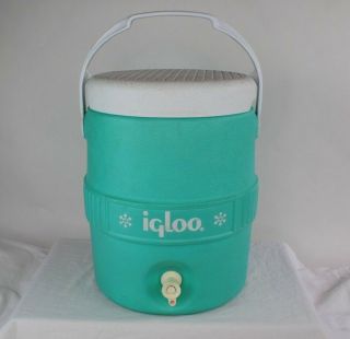 Vtg Igloo 2 Gallon Barrel Spout Thermos Snowflake Turquoise Water Jug Cooler