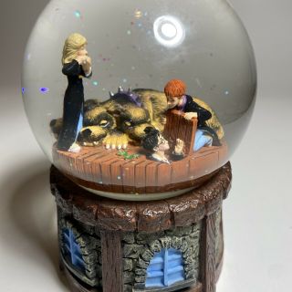 Harry Potter And The Sorcerers Stone Snow - Globe Music Box Collectible
