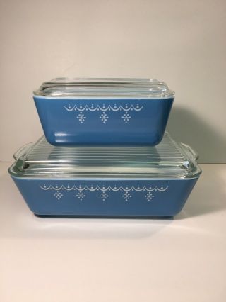 (2) Vintage Pyrex Glass Blue With White Snowflake Garland Refrigerator Dishes