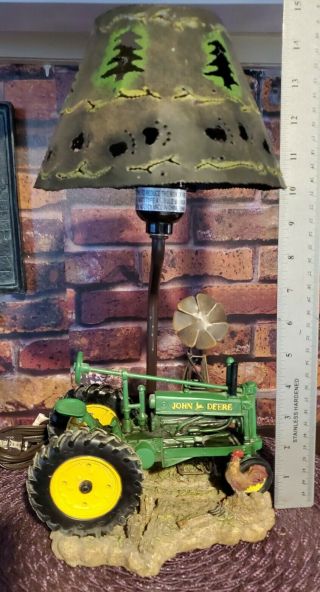 14 " Vintage 1999 John Deere Tractor Table Lamp W/ Metal Shade