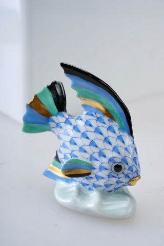 Vintage Herend Hungary Hand - Painted Fishnet Blue Figurine Tropical Angel Fish